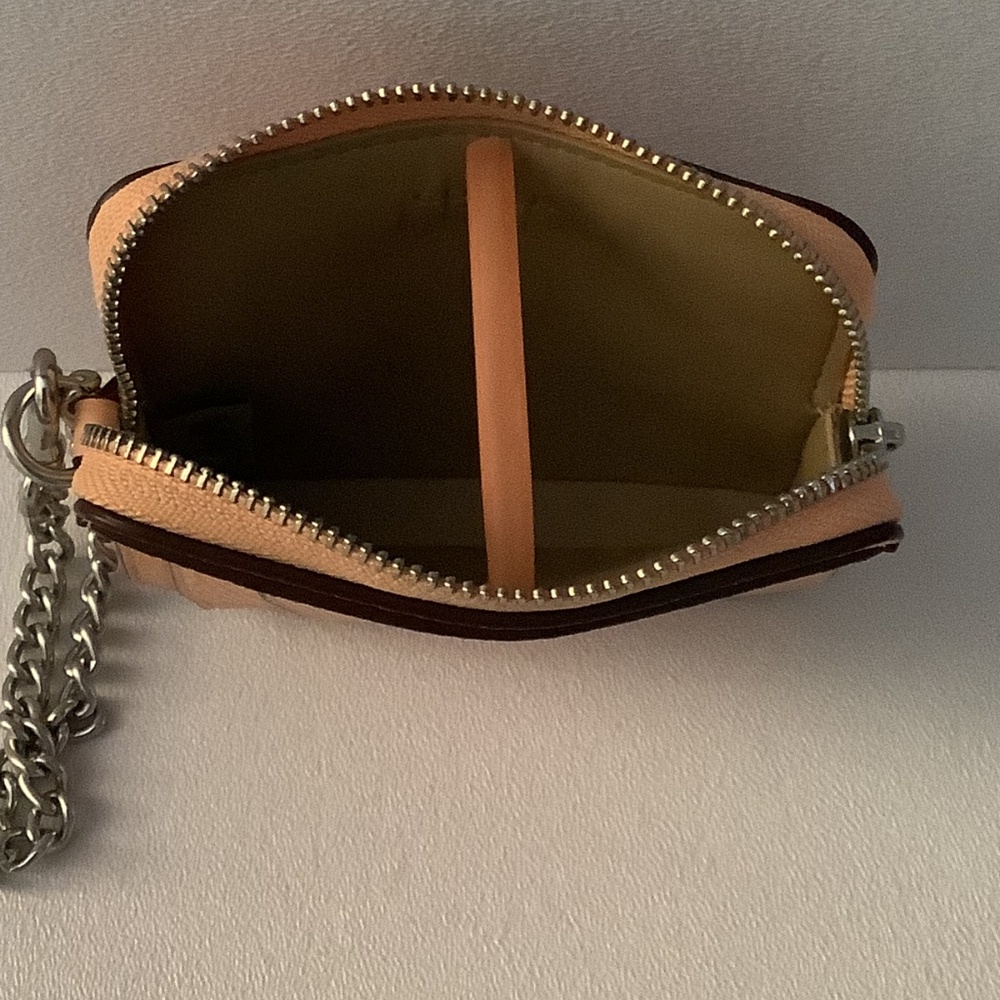 COACH Faded Blush Leather Zip Credit Card & I.D. Case BNWT - Picture 4 of 7